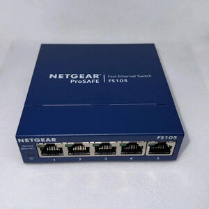 Netgear ProSafe FS105 V3 5-Ports External Desktop Switch With Power Cord